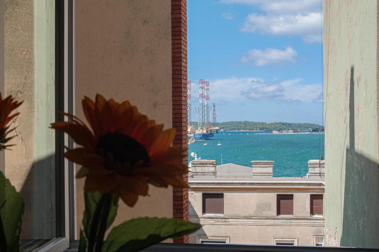 Apartment Arena With 3 Bedrooms In The Center *