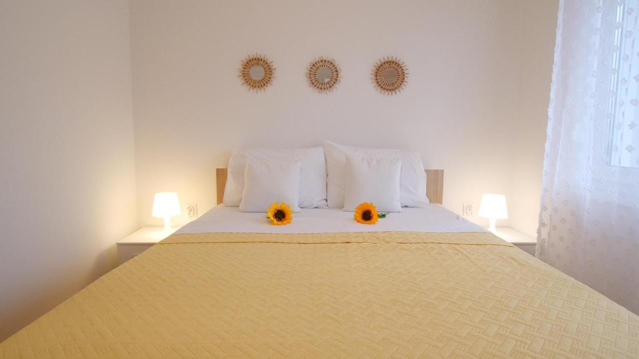 Arena With 3 Bedrooms In The Center Pula